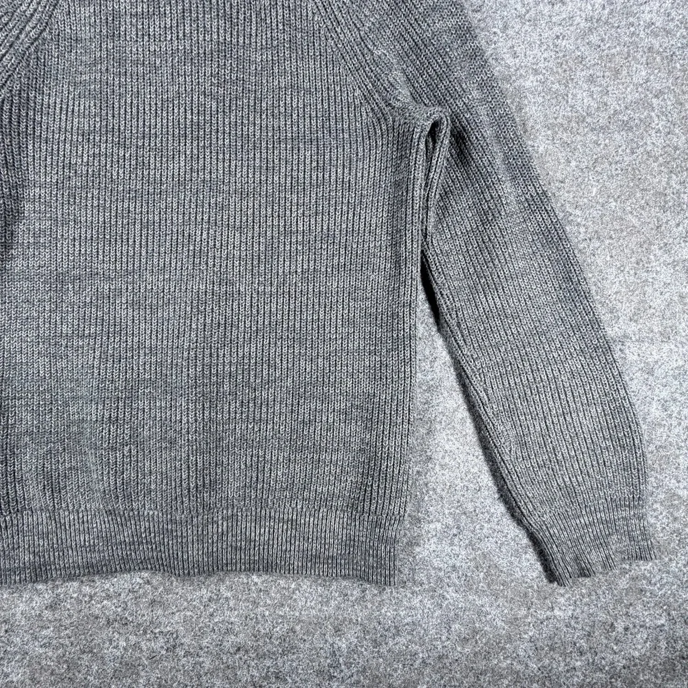 Banana Republic Sweater Mens Medium Heathered Gray Cotton Tight Knit Ribbed Snap